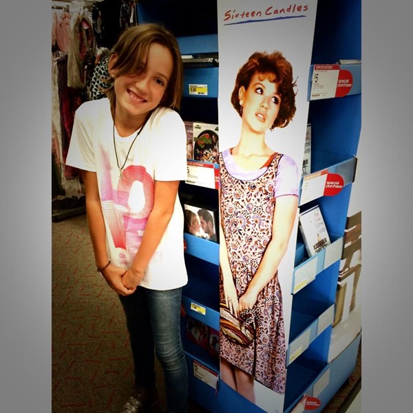 Ringwald Daughter Pose